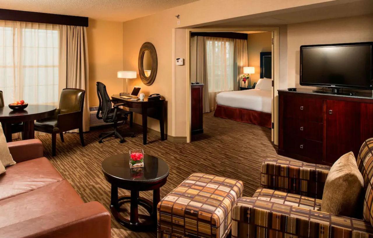 Hotel Doubletree By Hilton Raleigh Airport At Research Triangle Park 4*