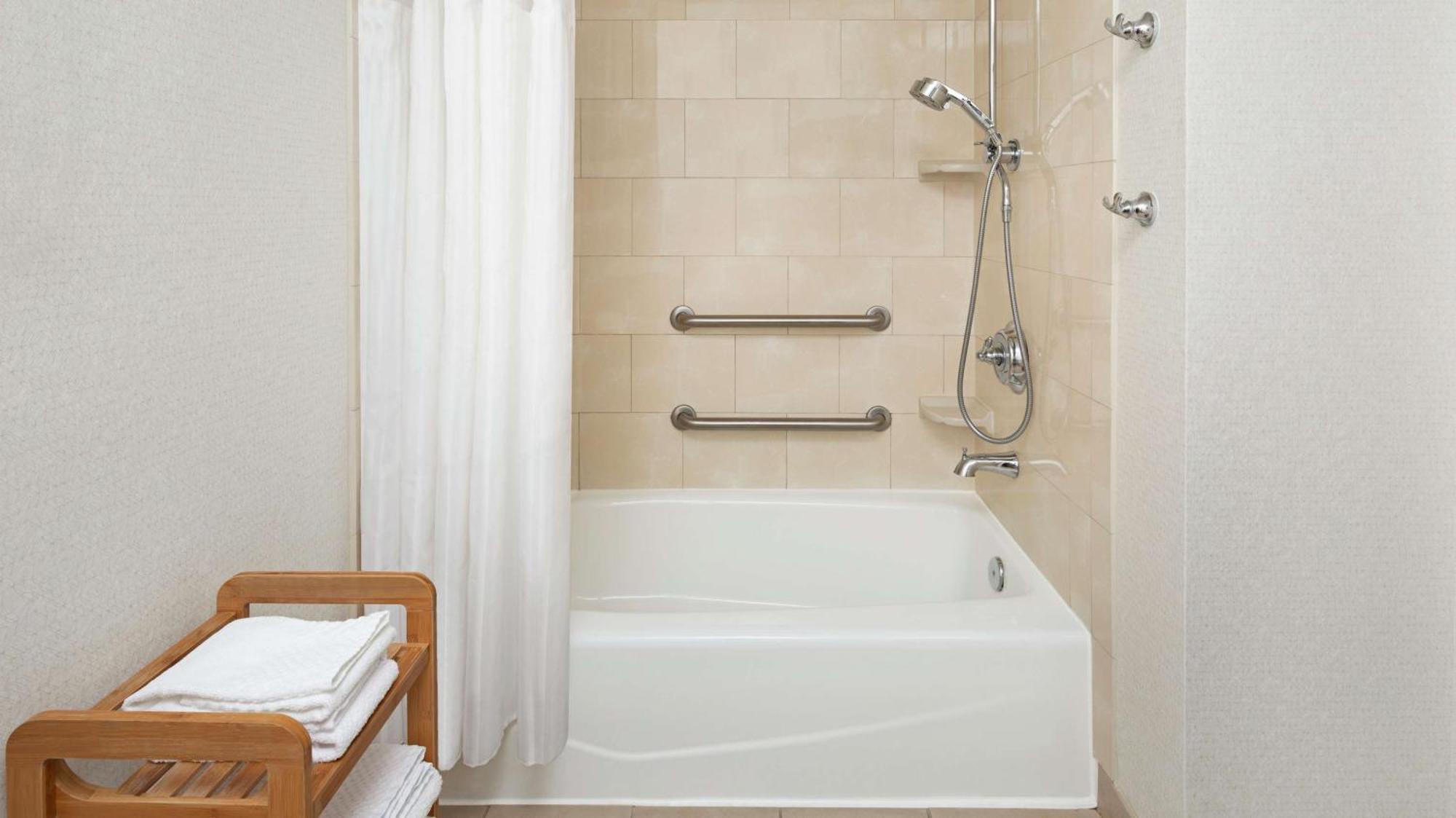 Doubletree By Hilton Raleigh Airport At Research Triangle Park Hotel Durham