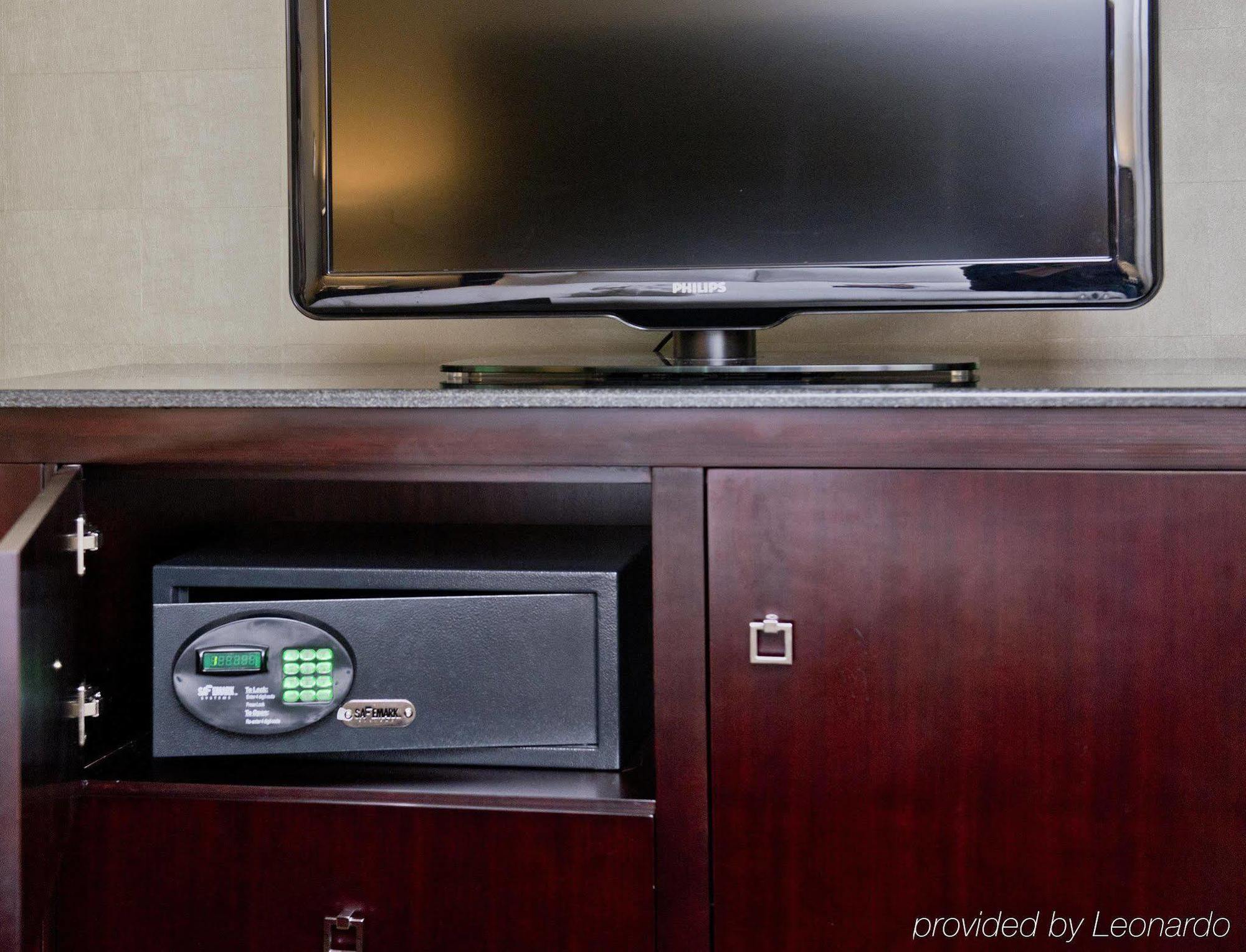 Hotel Doubletree By Hilton Raleigh Airport At Research Triangle Park Durham