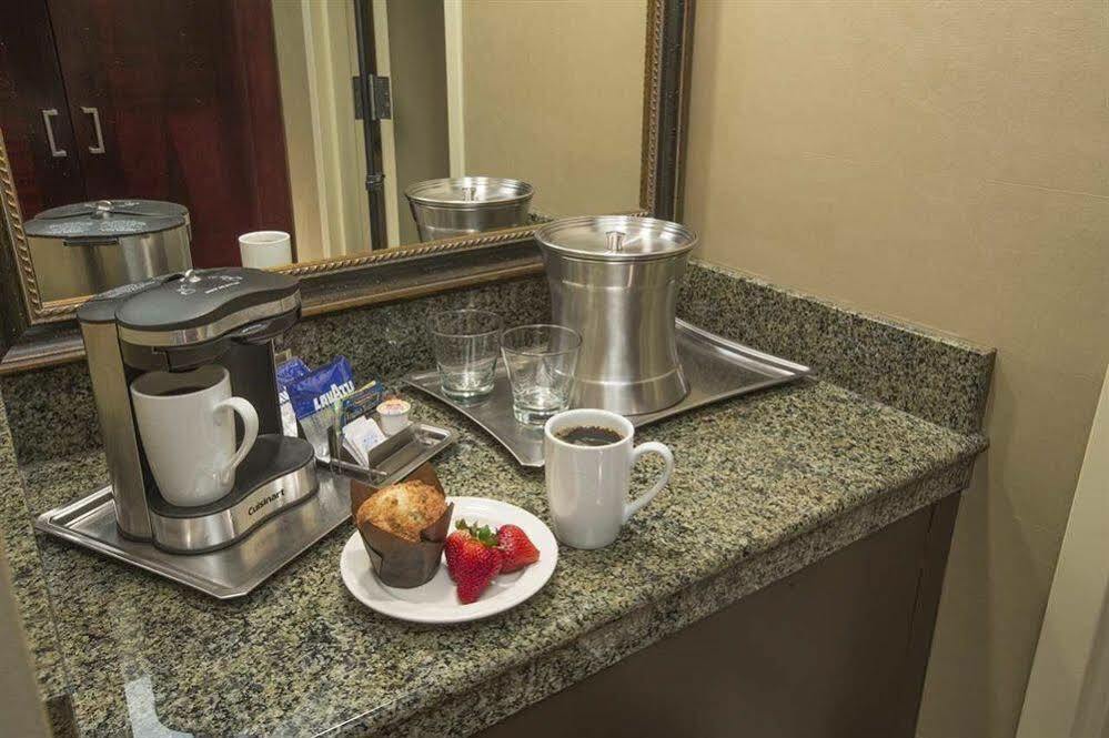 Hotel Doubletree By Hilton Raleigh Airport At Research Triangle Park