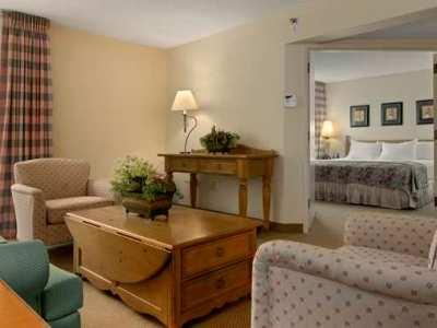 Doubletree By Hilton Raleigh Airport At Research Triangle Park 4* Durham